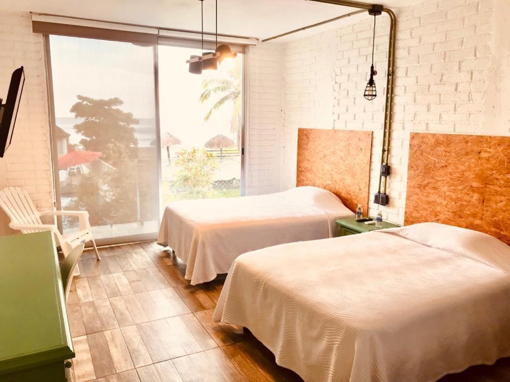 Hotel "Casa Mangata" Пуэрто-Ариста Экстерьер фото