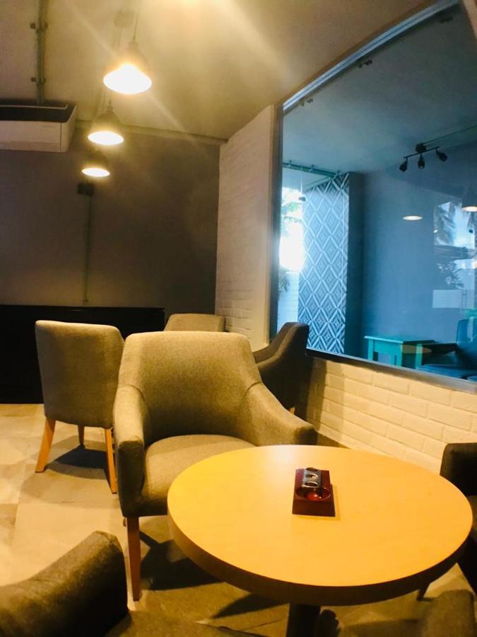 Hotel "Casa Mangata" Пуэрто-Ариста Экстерьер фото